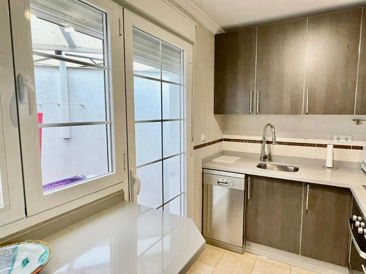 Apartamento Sevilla En El Centro Con Parking Ronda Luaran gambar