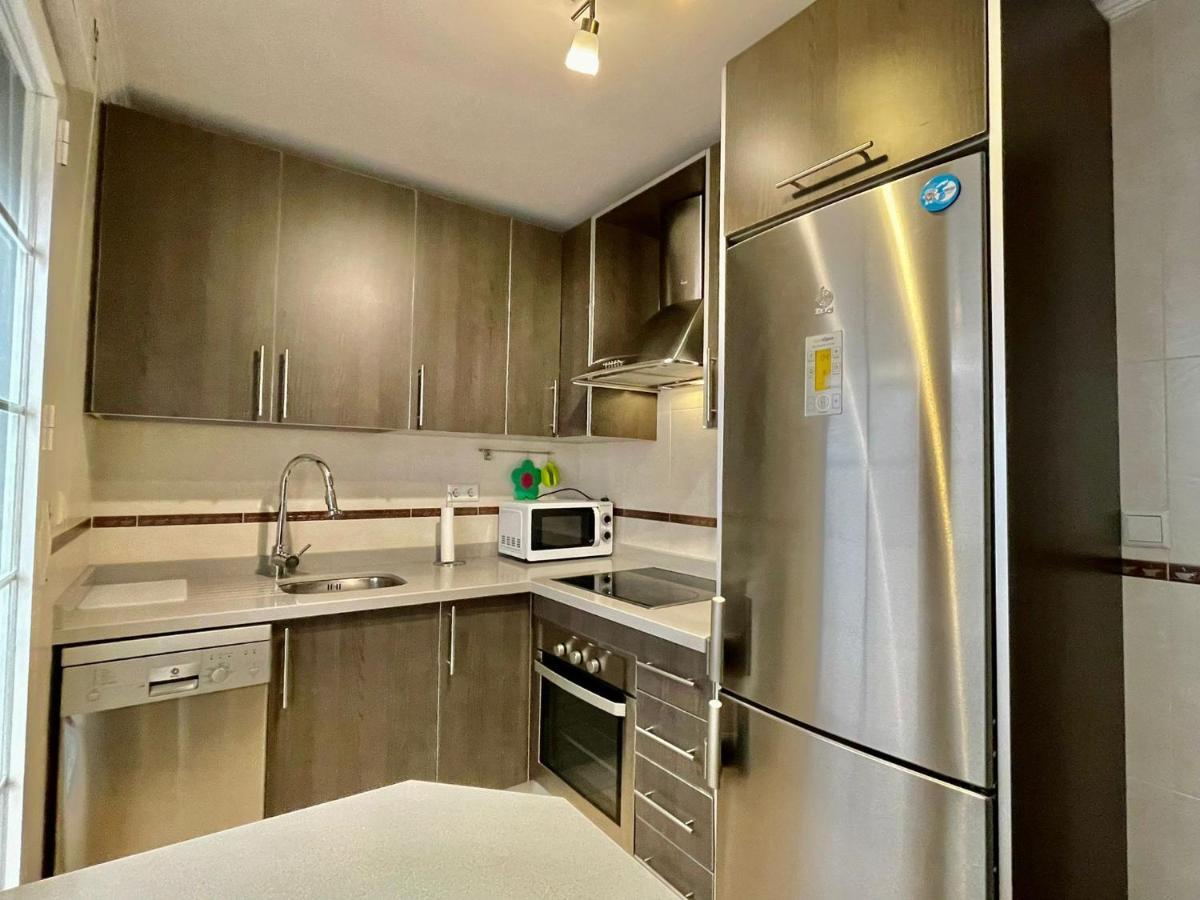 Apartamento Sevilla En El Centro Con Parking Ronda Luaran gambar